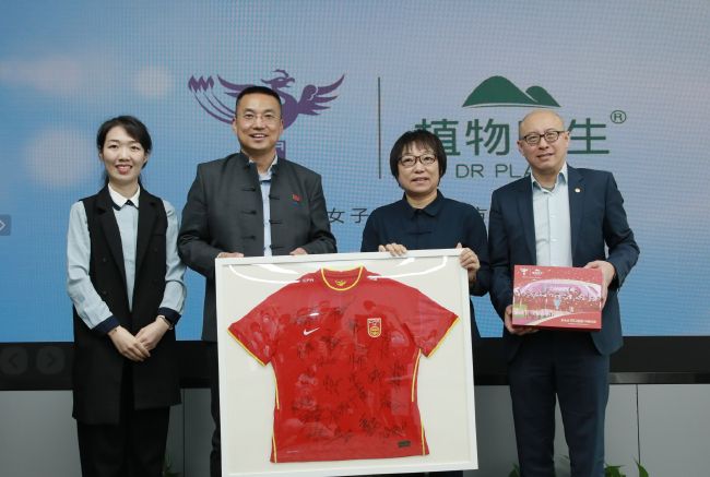 与妹妹之间的微妙关系