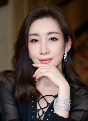 孩子小马拉大车妈妈
